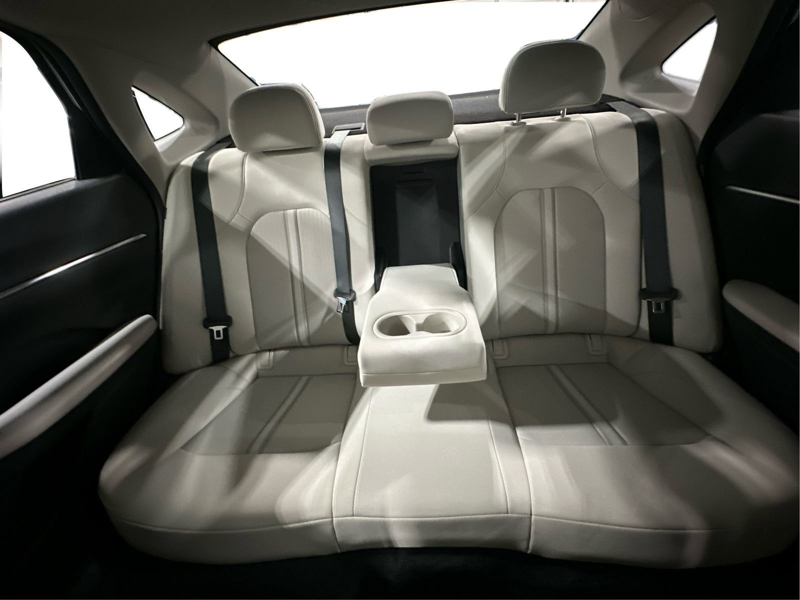 Certified 2023 Hyundai Sonata SEL w/ Preferred Accessory Package FWD image 14