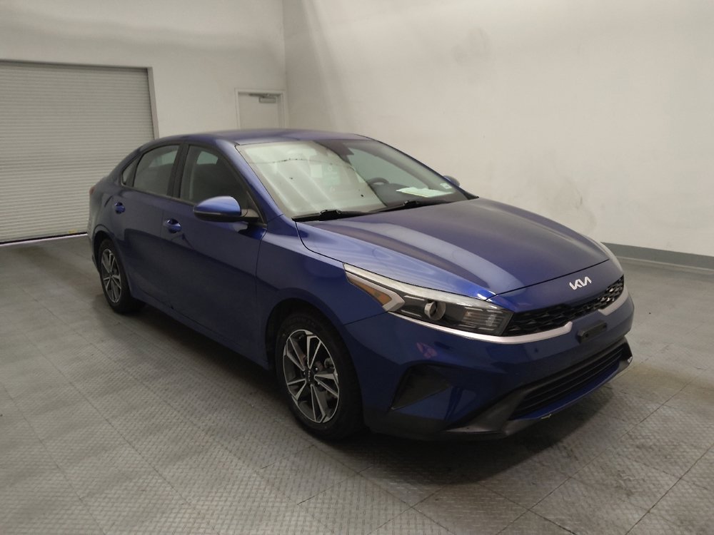 Used 2023 Kia Forte LXS w/ LXS Technology Package FWD image 13