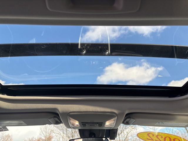 Used 2022 Toyota RAV4 XLE Premium image 37