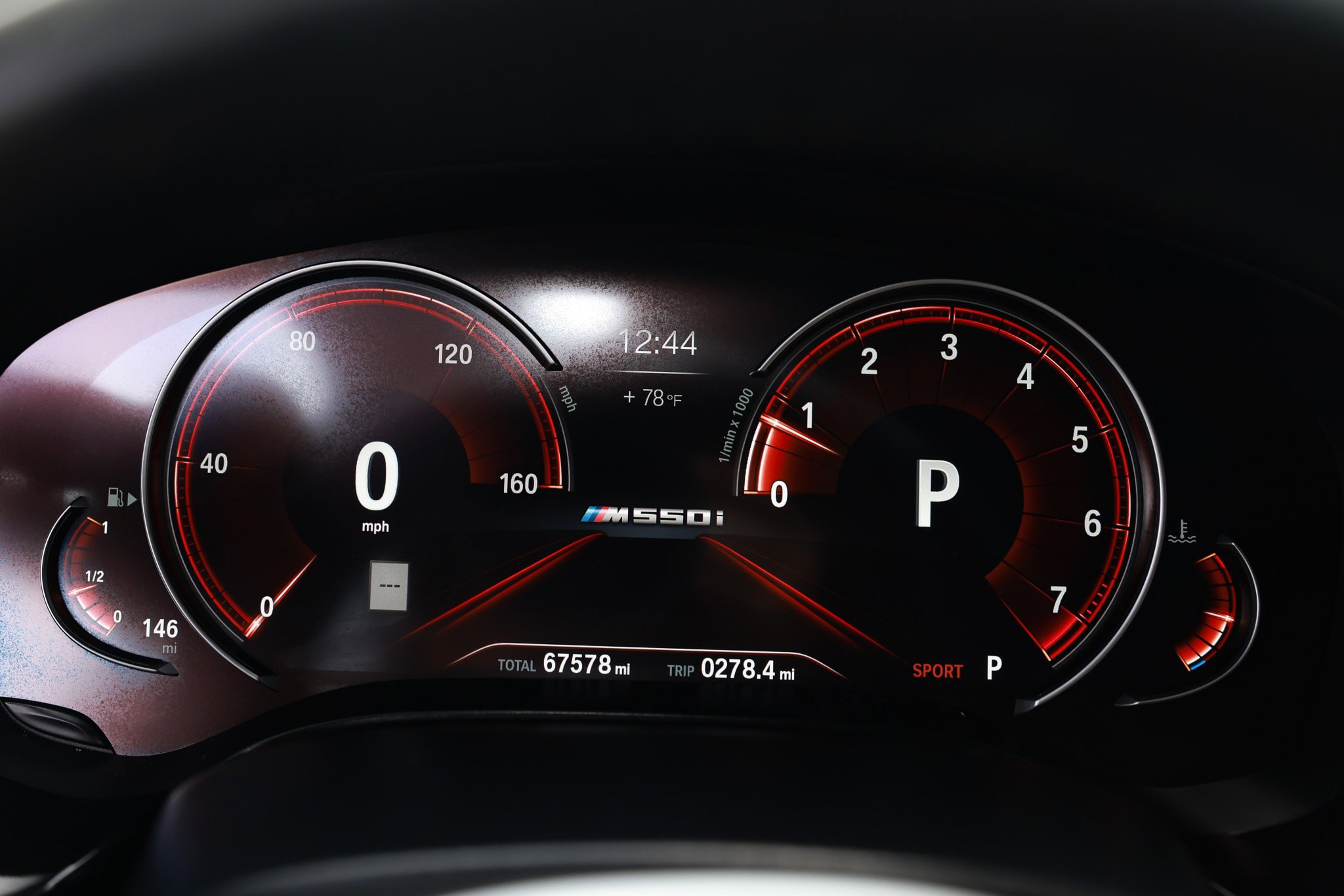 Used 2018 BMW M550i xDrive image 39