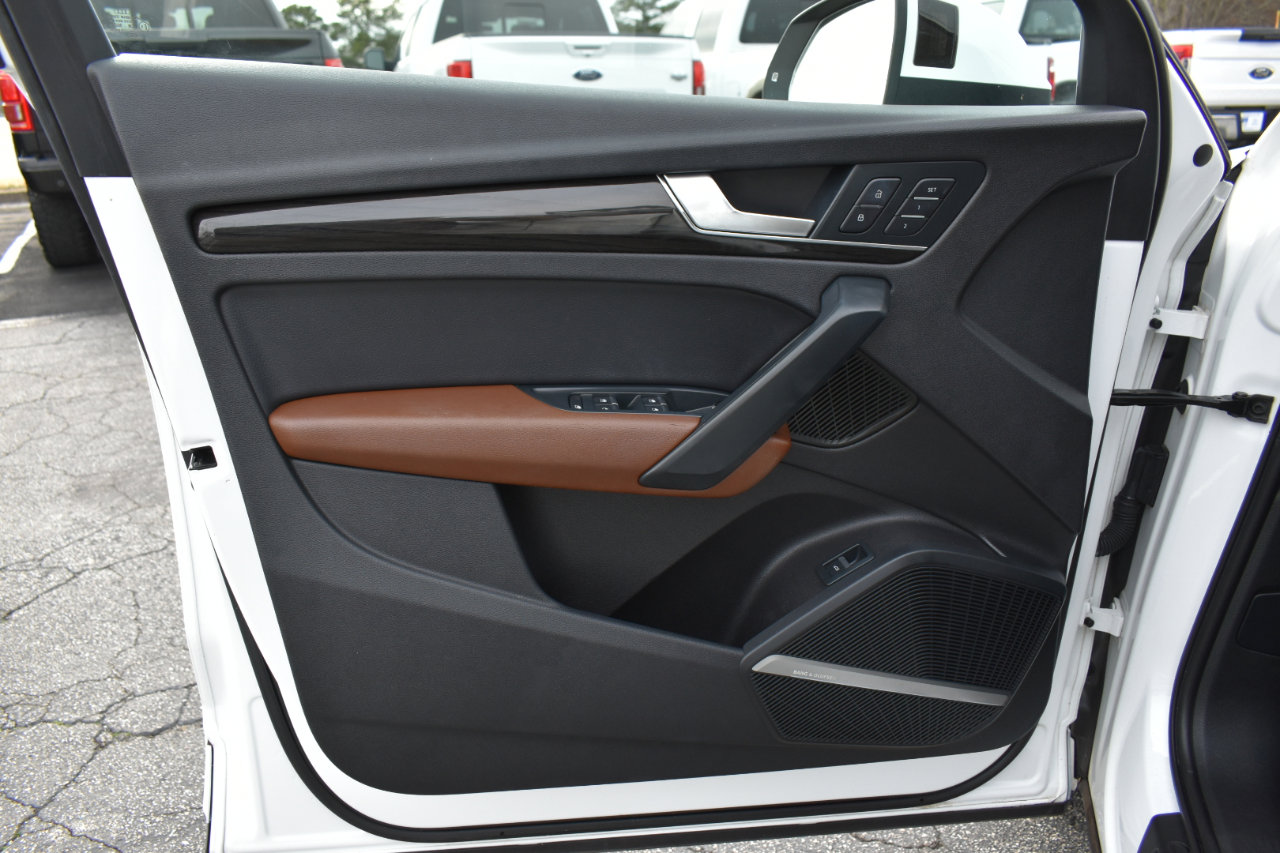 Used 2018 Audi Q5 2.0T Premium Plus w/ Premium Plus Package image 36