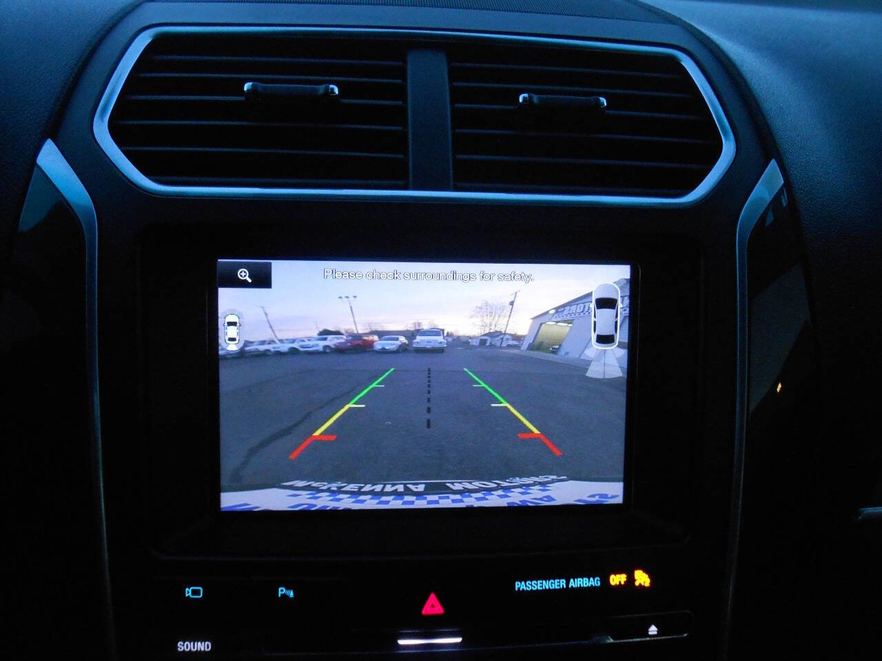 Used 2016 Ford Explorer Limited image 15