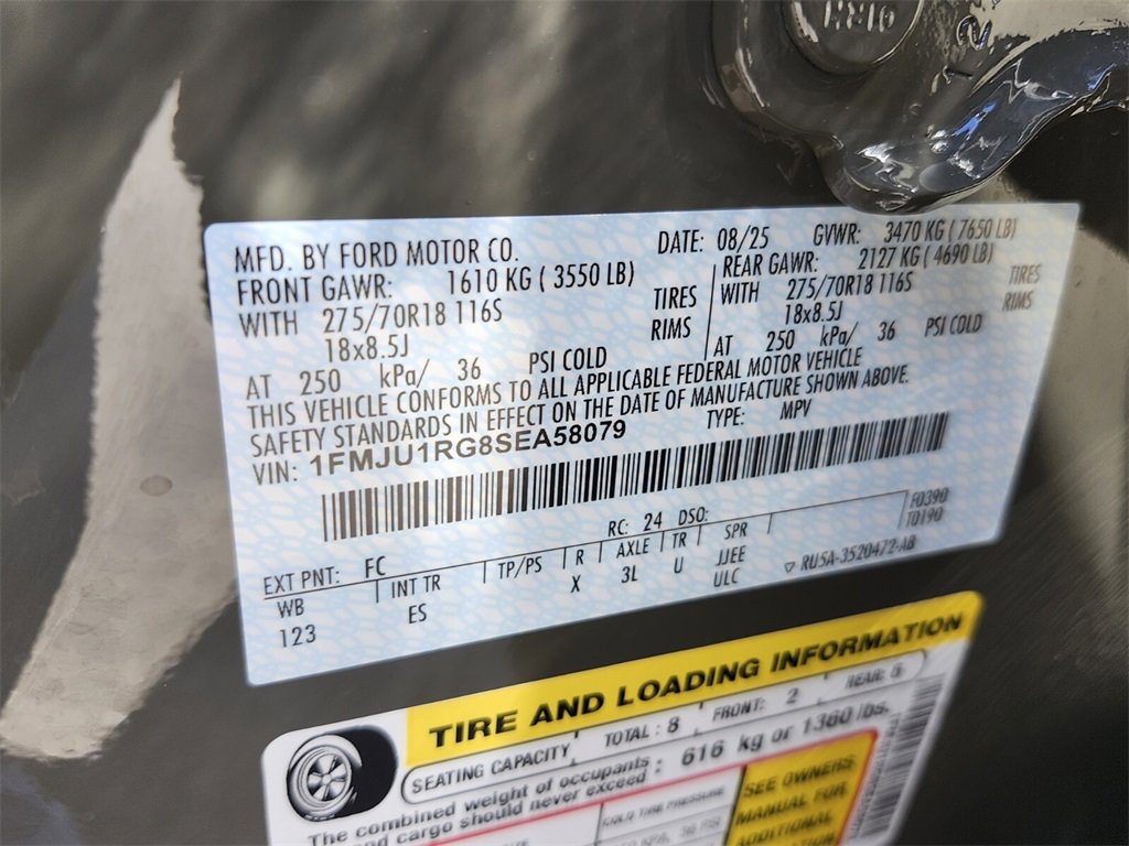 Used 2025 Ford Expedition Tremor image 21