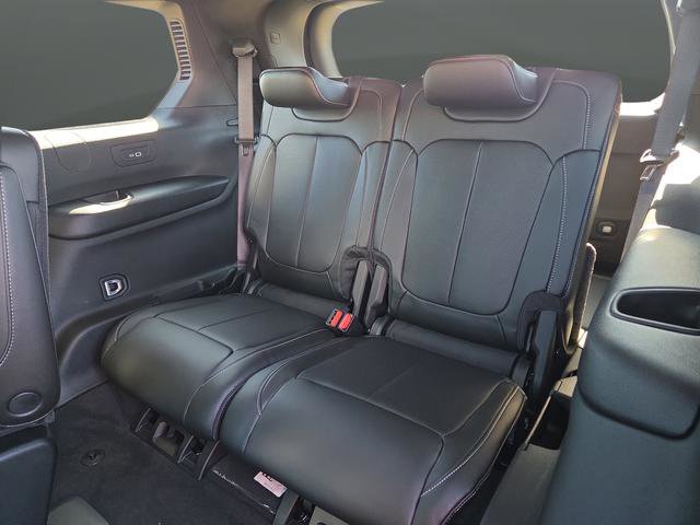 New 2025 Jeep Grand Cherokee L Limited w/ Luxury Tech Group II image 38