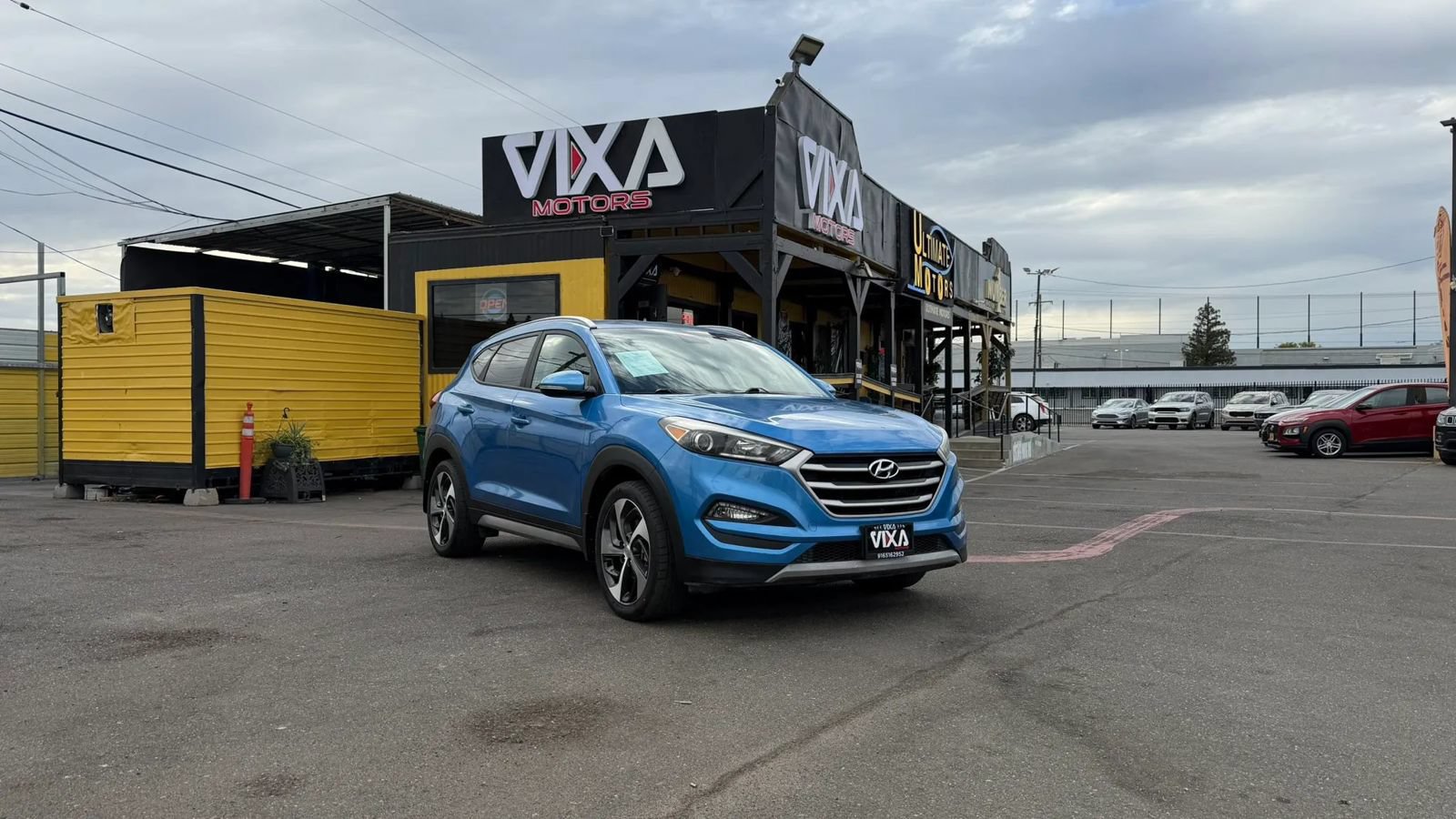 Used 2017 Hyundai Tucson Sport AWD/4WD image 3