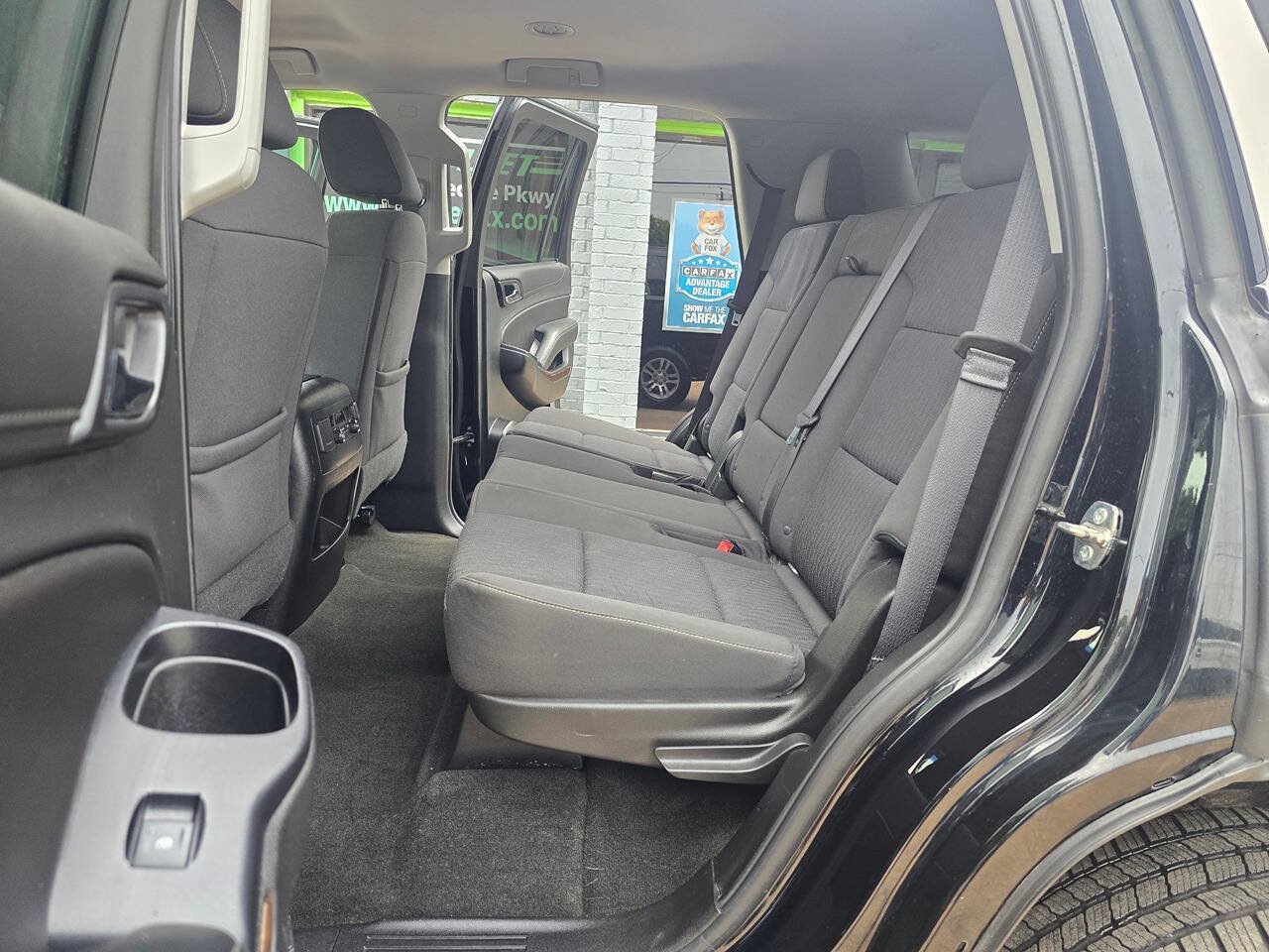 Used 2018 Chevrolet Tahoe LS RWD image 18