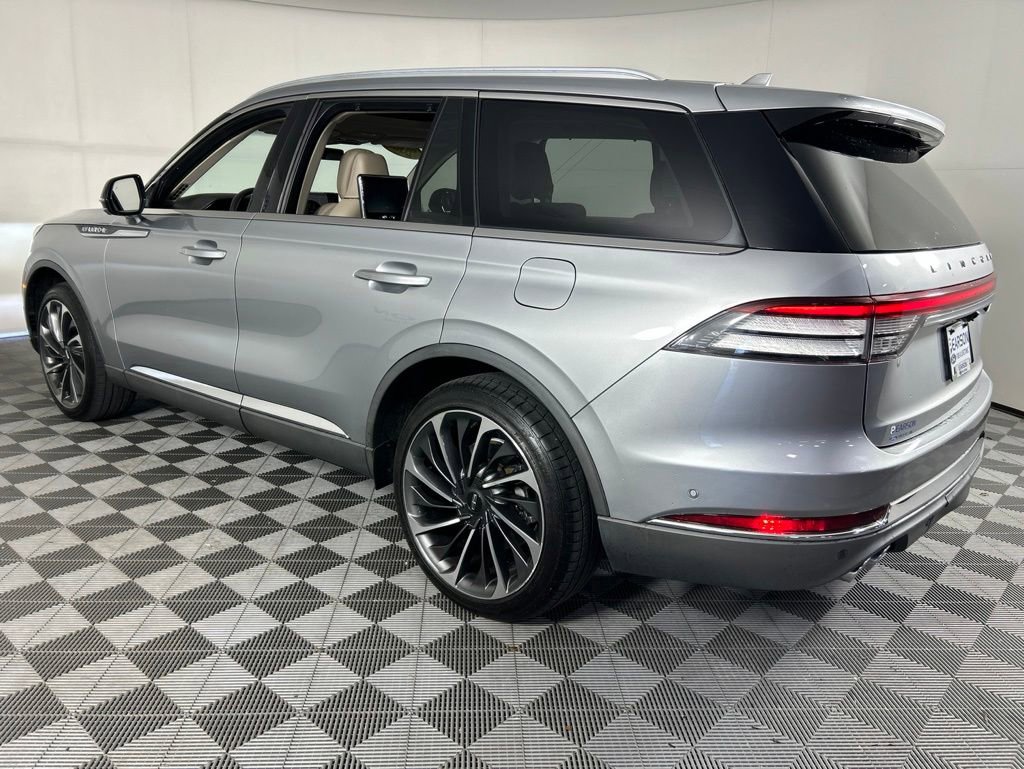Used 2020 Lincoln Aviator Reserve w/ Equipment Group 202A AWD/4WD image 11
