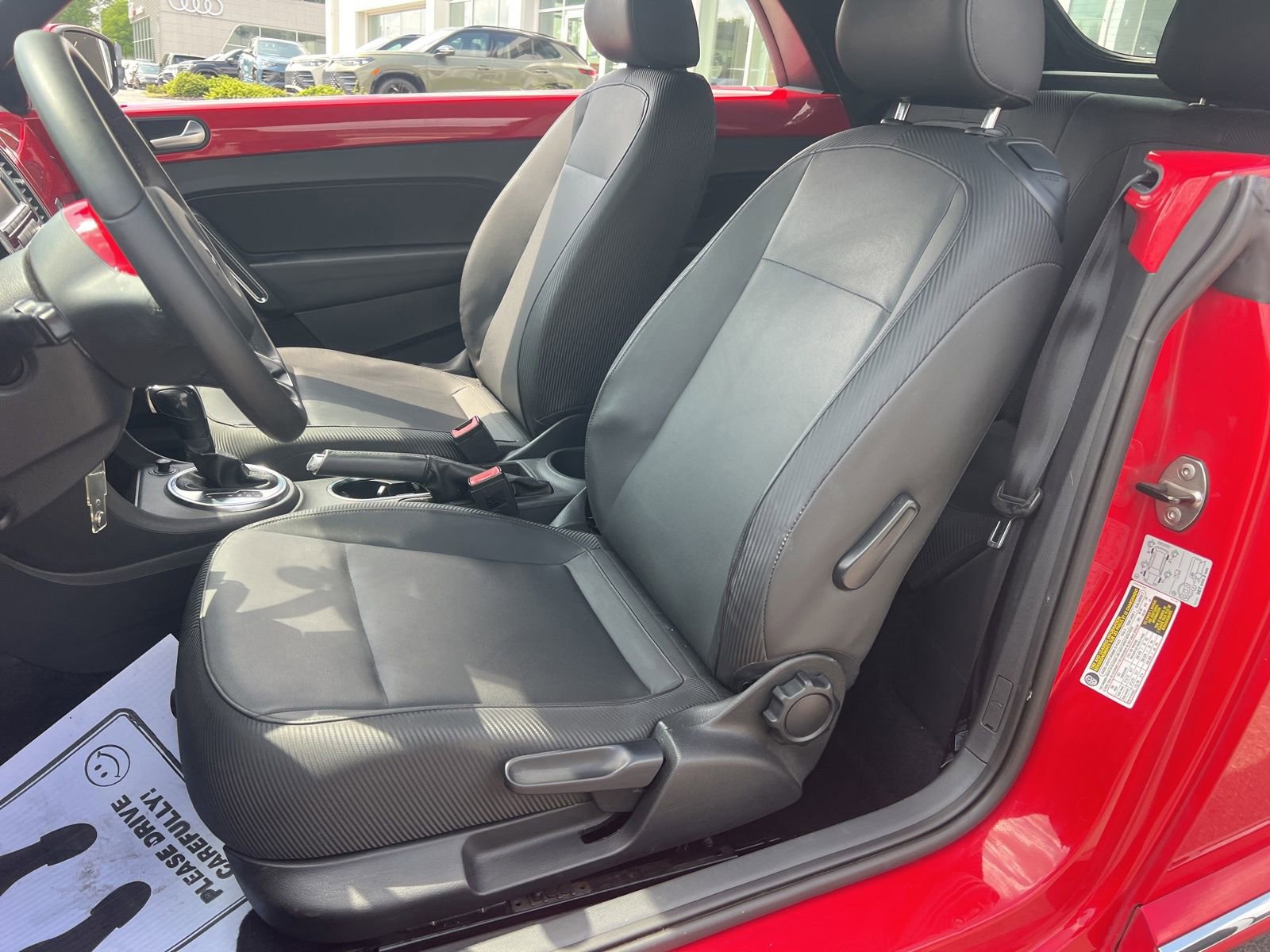 Used 2013 Volkswagen Beetle 2.5 FWD image 20