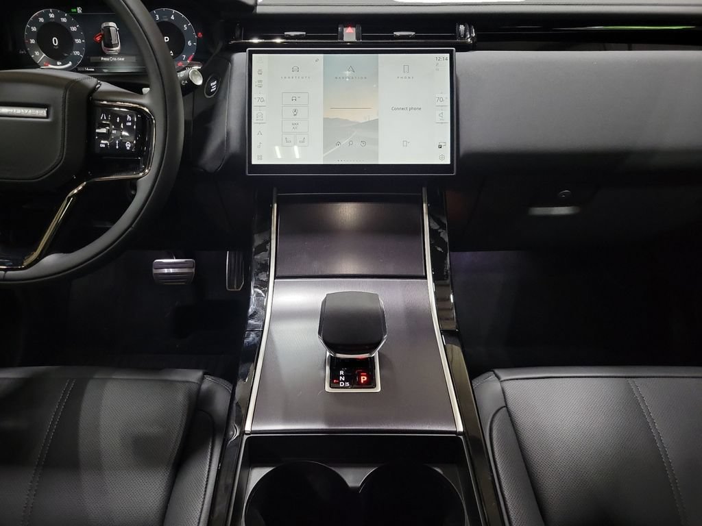 New 2026 Land Rover Range Rover Velar Dynamic SE AWD/4WD image 26
