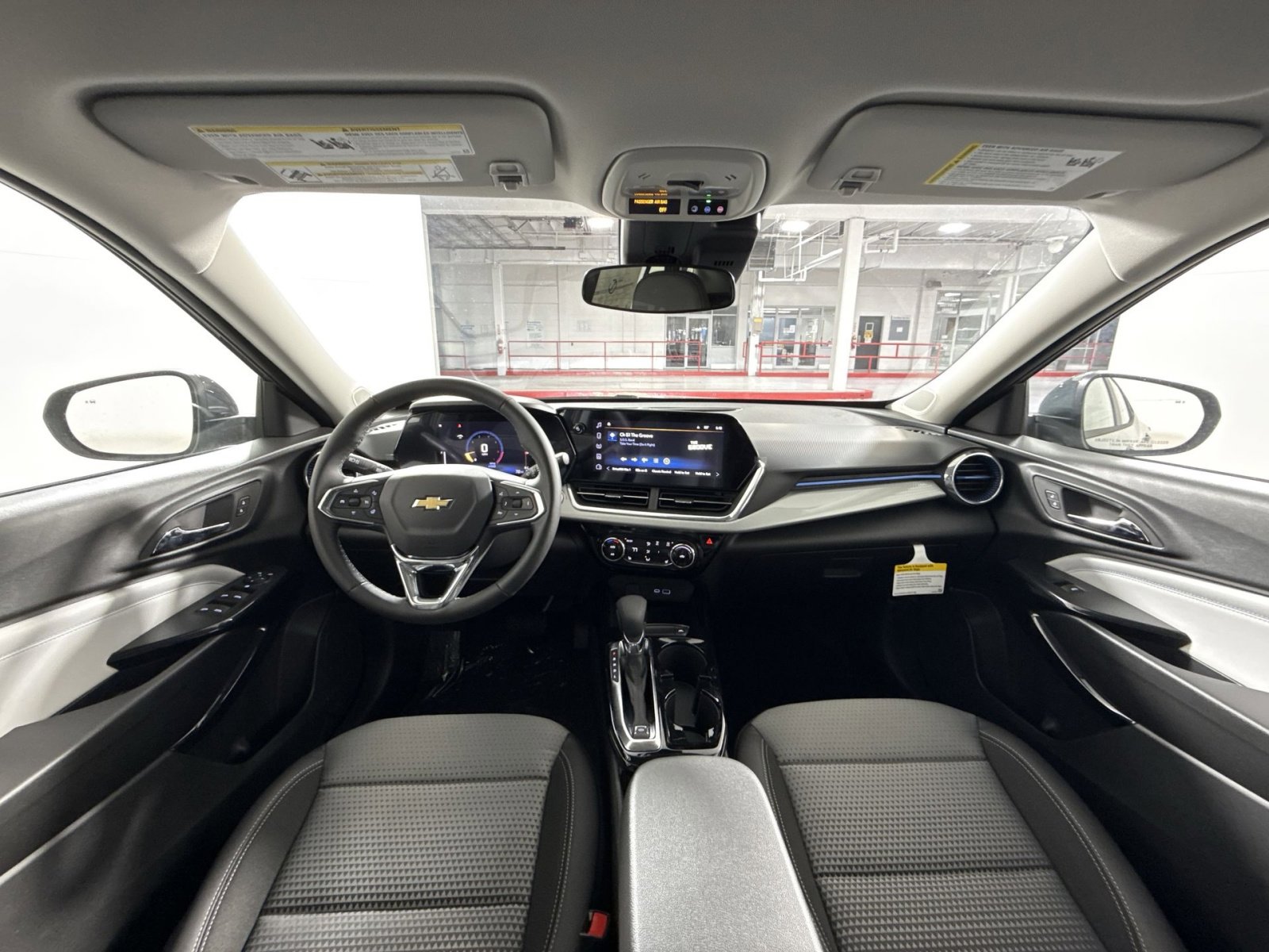 New 2026 Chevrolet Trax LT w/ Driver Confidence Package image 23