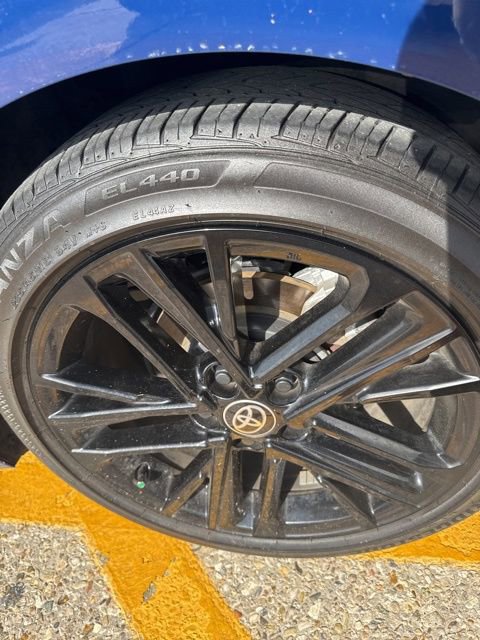 Used 2025 Toyota Camry SE w/ Convenience Package image 25