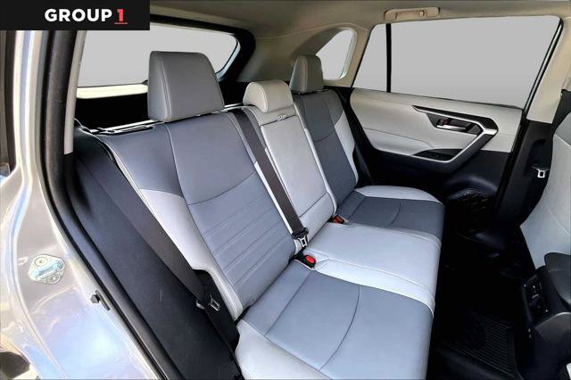 Certified 2019 Toyota RAV4 XLE Premium FWD image 20