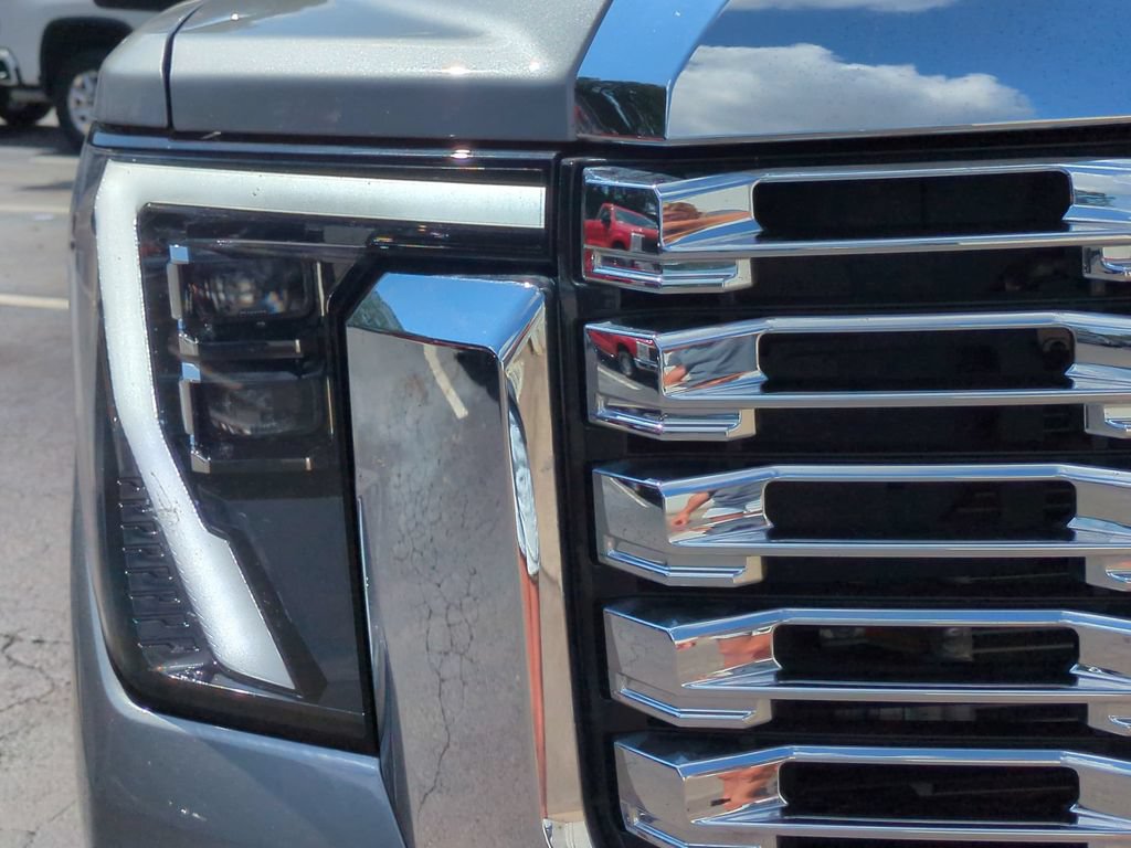 Used 2026 GMC Sierra 2500 Denali w/ Technology Package AWD/4WD image 11