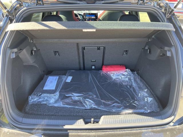 New 2026 Volkswagen GTI SE FWD image 24