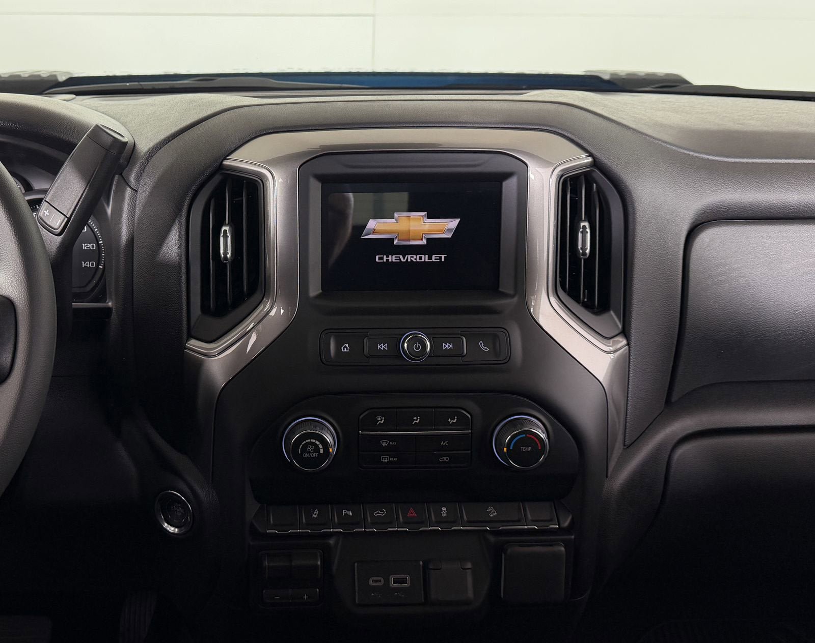 New 2026 Chevrolet Silverado 2500 Custom w/ Custom Value Package AWD/4WD image 11