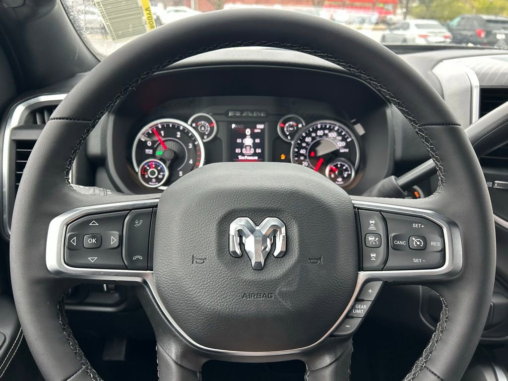 New 2026 RAM 2500 Big Horn AWD/4WD image 15