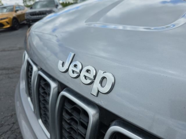 Used 2018 Jeep Grand Cherokee Limited AWD/4WD image 43