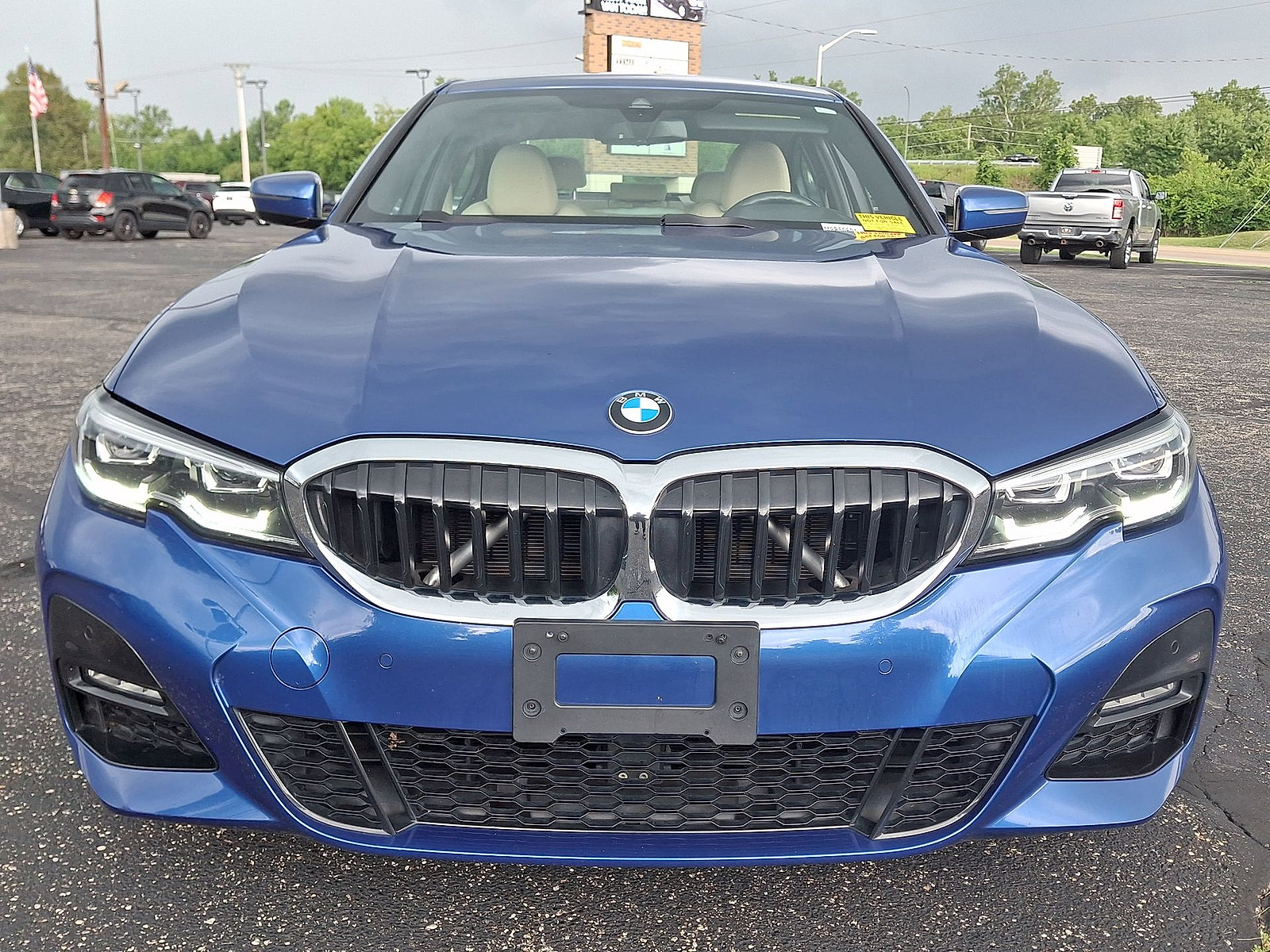 Used 2021 BMW 330i xDrive Sedan AWD/4WD image 29