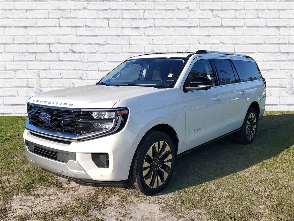 New 2025 Ford Expedition Max Platinum w/ Driver's Package image 4