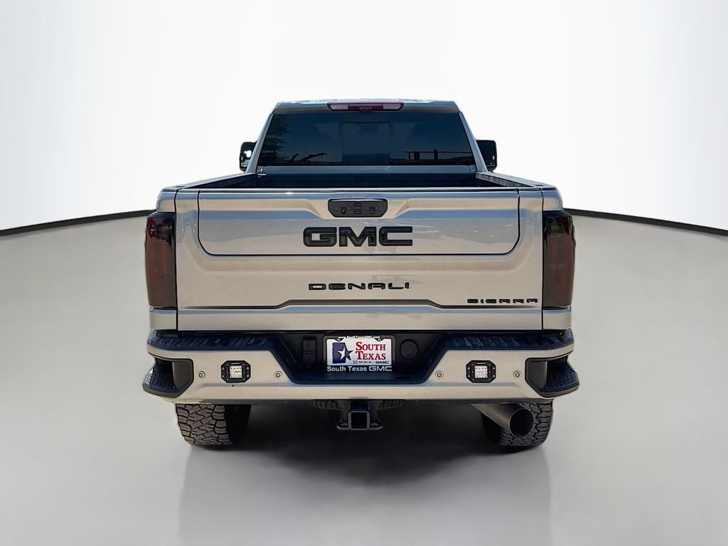 Used 2025 GMC Sierra 2500 Denali w/ Denali Reserve Package AWD/4WD image 6