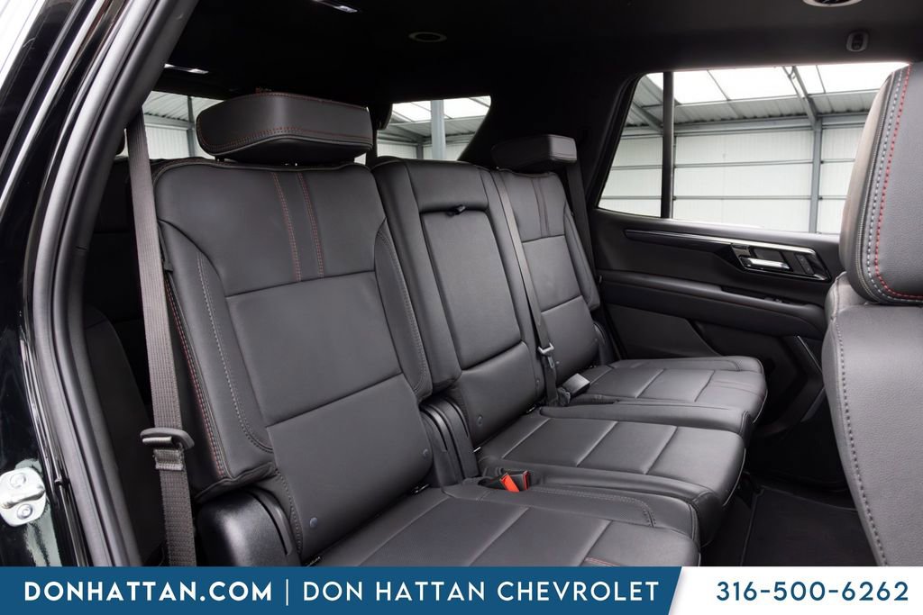 Used 2025 Chevrolet Tahoe RST AWD/4WD image 17