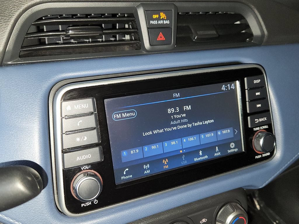 Used 2025 Nissan Versa SV FWD image 18