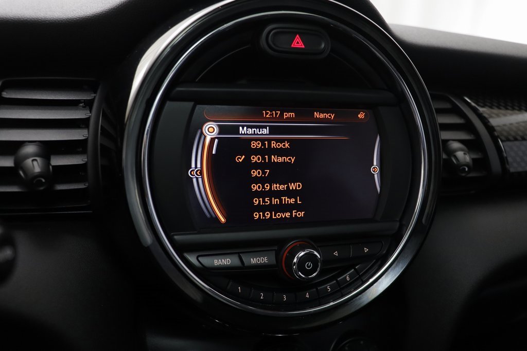 Used 2015 MINI Cooper S image 8