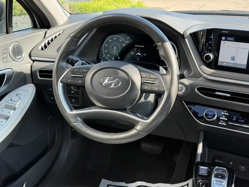 Used 2022 Hyundai Sonata Limited FWD image 14