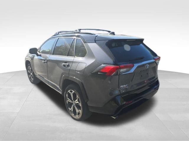 Used 2023 Toyota RAV4 XSE w/ Weather Package AWD/4WD image 4
