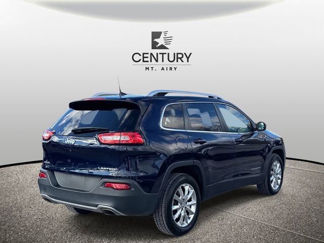 Used 2016 Jeep Cherokee Limited image 2