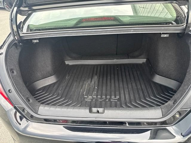 Used 2018 Honda Civic EX-T image 10