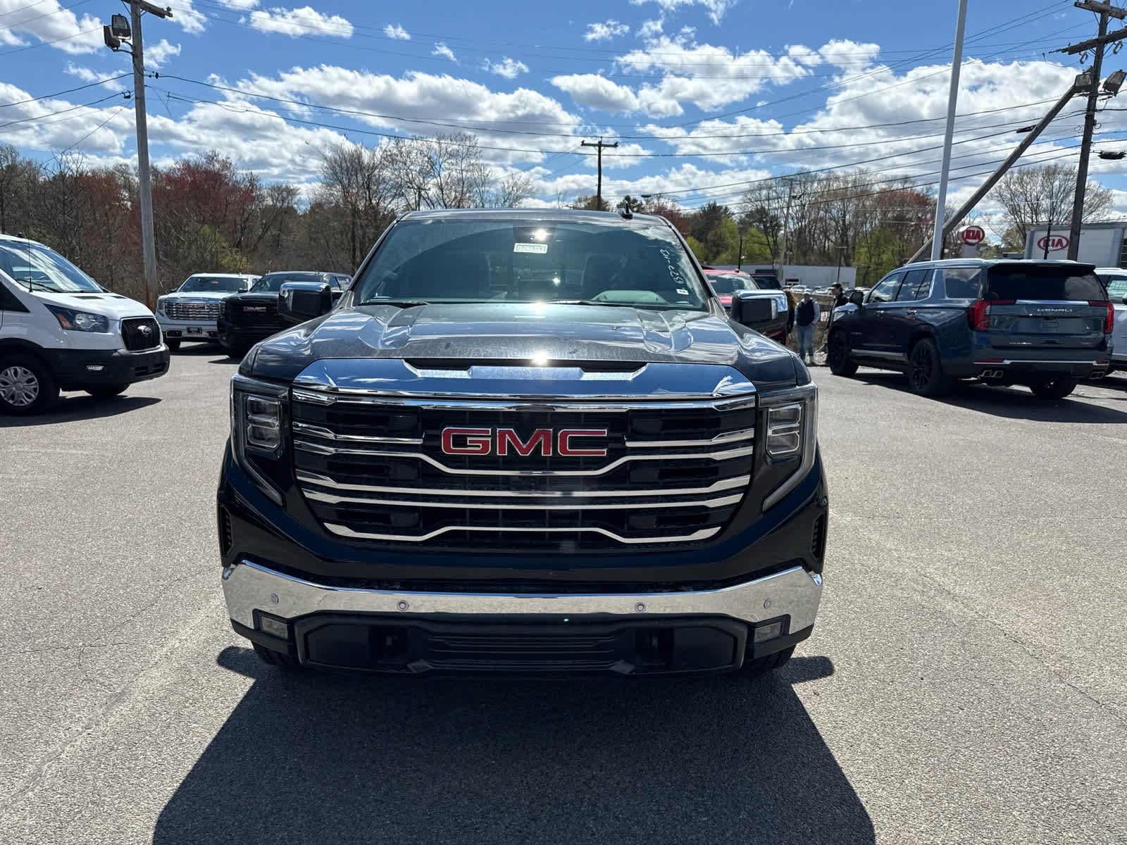New 2026 GMC Sierra 1500 SLT w/ SLT Premium Plus Package AWD/4WD image 8