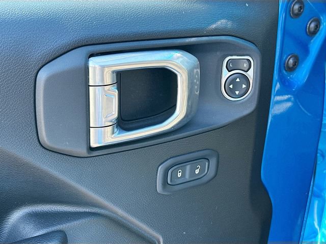 Used 2024 Jeep Wrangler Sport S image 17