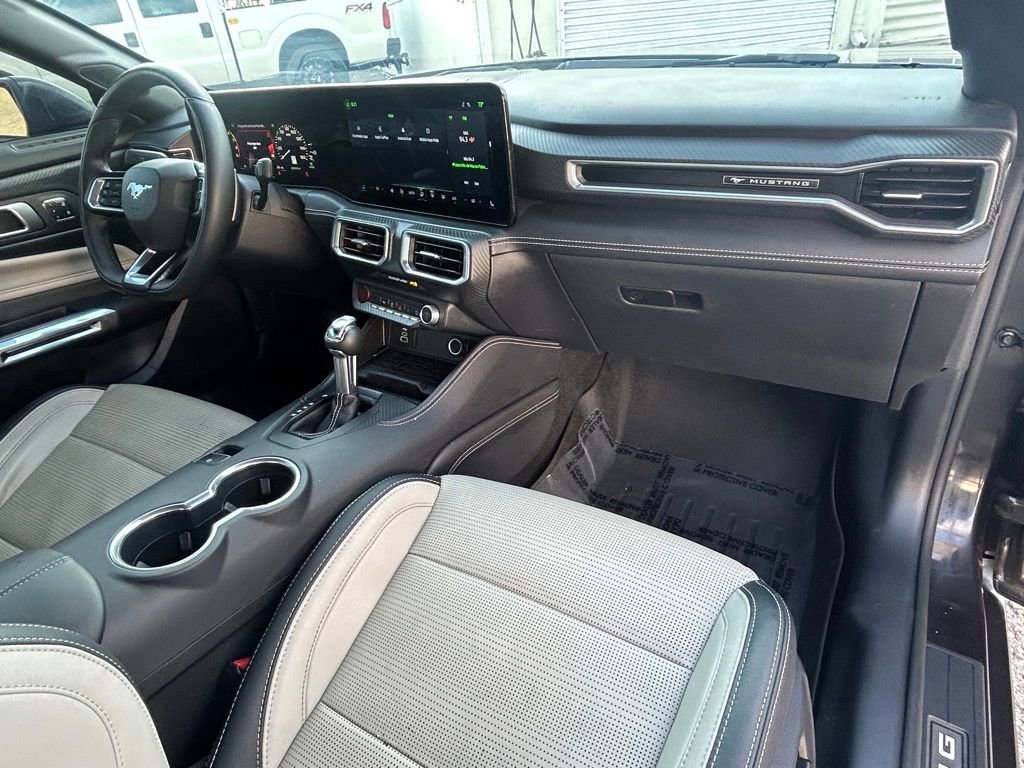Used 2024 Ford Mustang GT Premium image 25