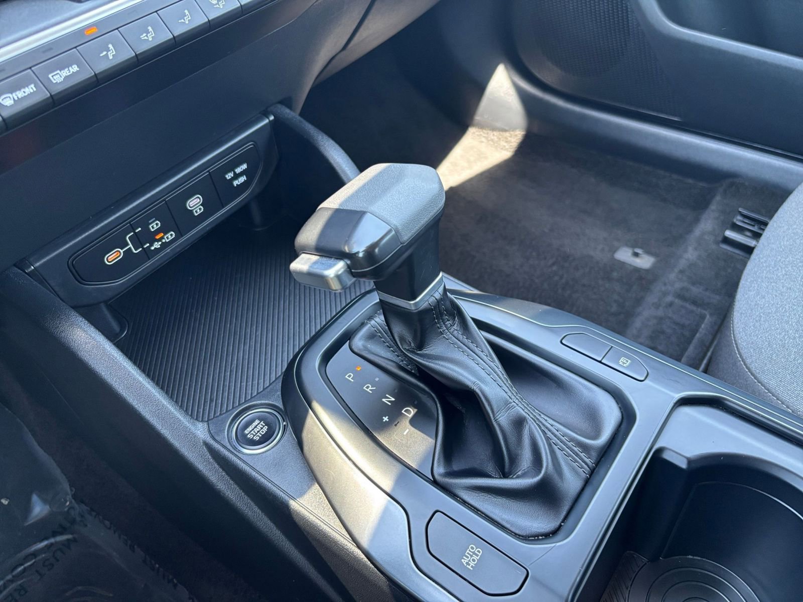 Used 2025 Kia K4 FWD image 40