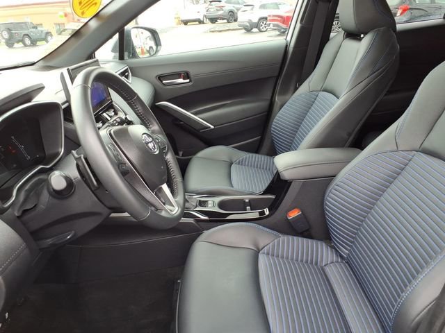 Used 2025 Toyota Corolla Cross AWD Hybrid w/ Convenience Package image 14