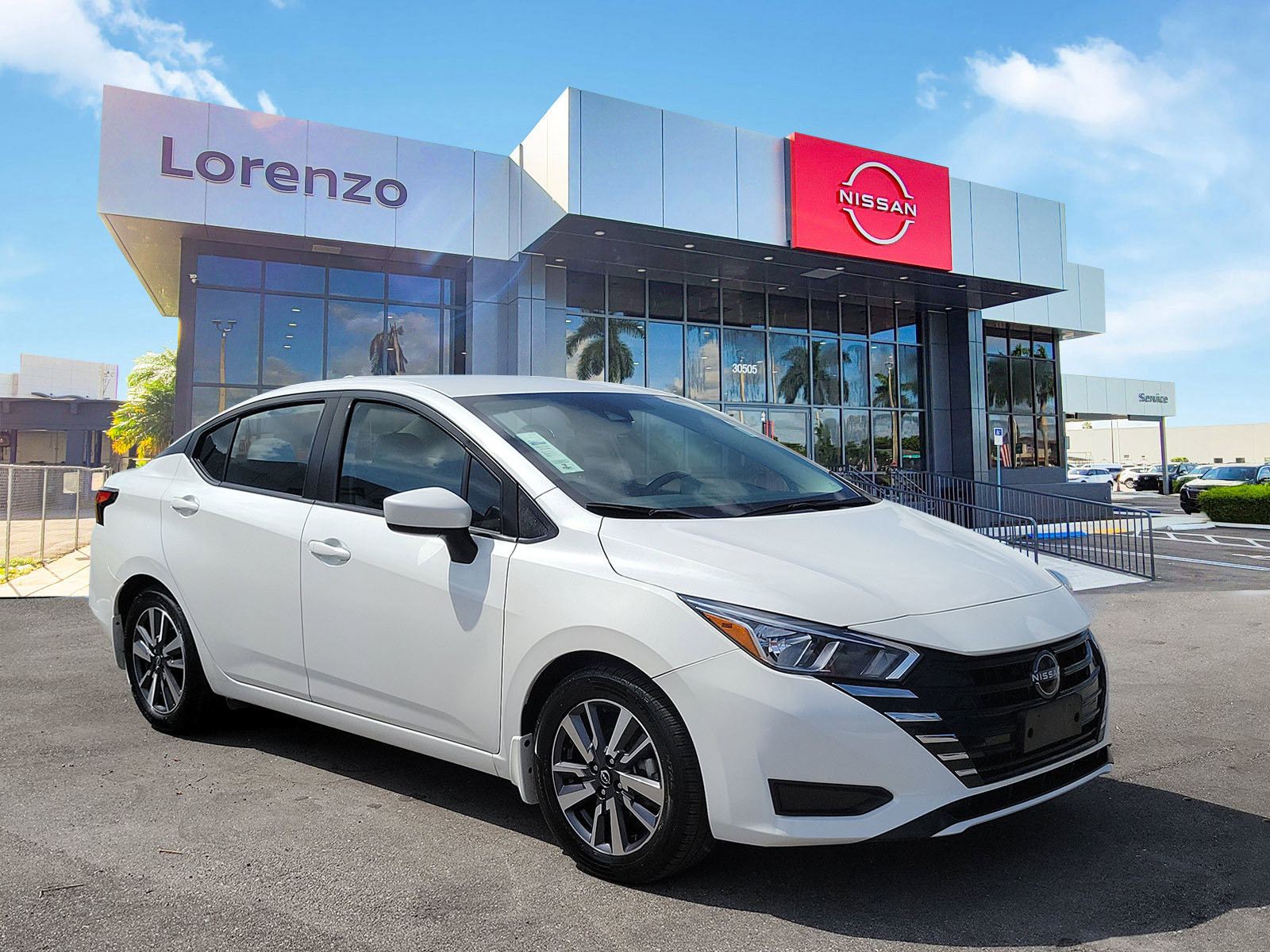 Used 2024 Nissan Versa SV w/ Trunk Package FWD image 3