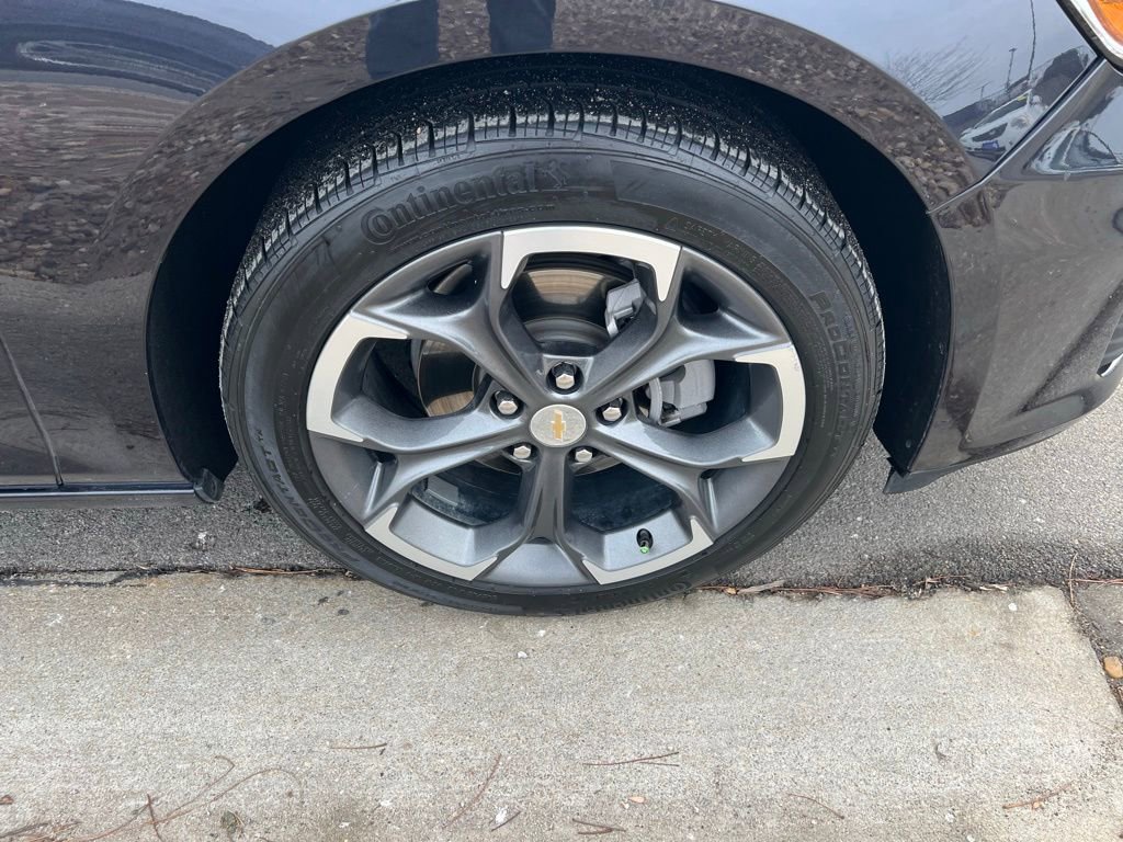 Used 2022 Chevrolet Malibu LT image 12