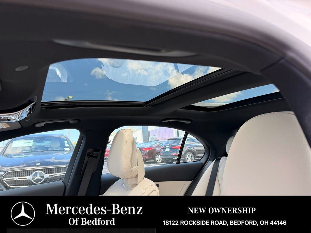 New 2026 Mercedes-Benz C 300 4MATIC Sedan image 16