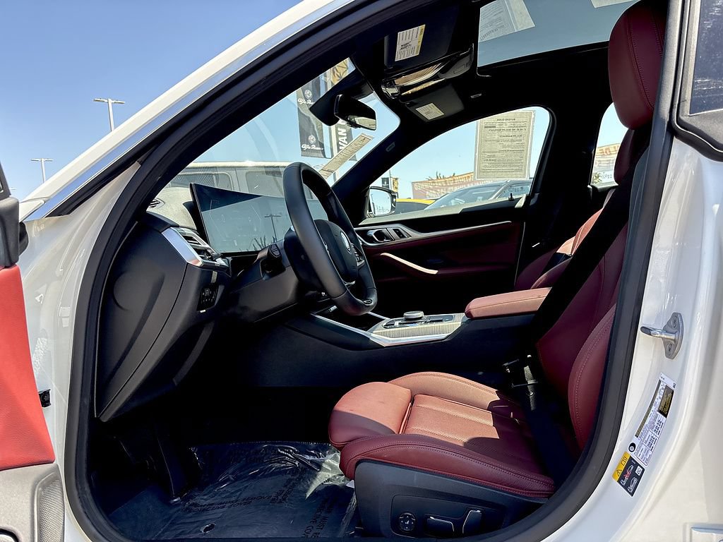Used 2025 BMW i4 eDrive40 w/ Parking Assistance Package RWD image 8