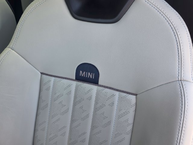 Used 2025 MINI Cooper S FWD image 25