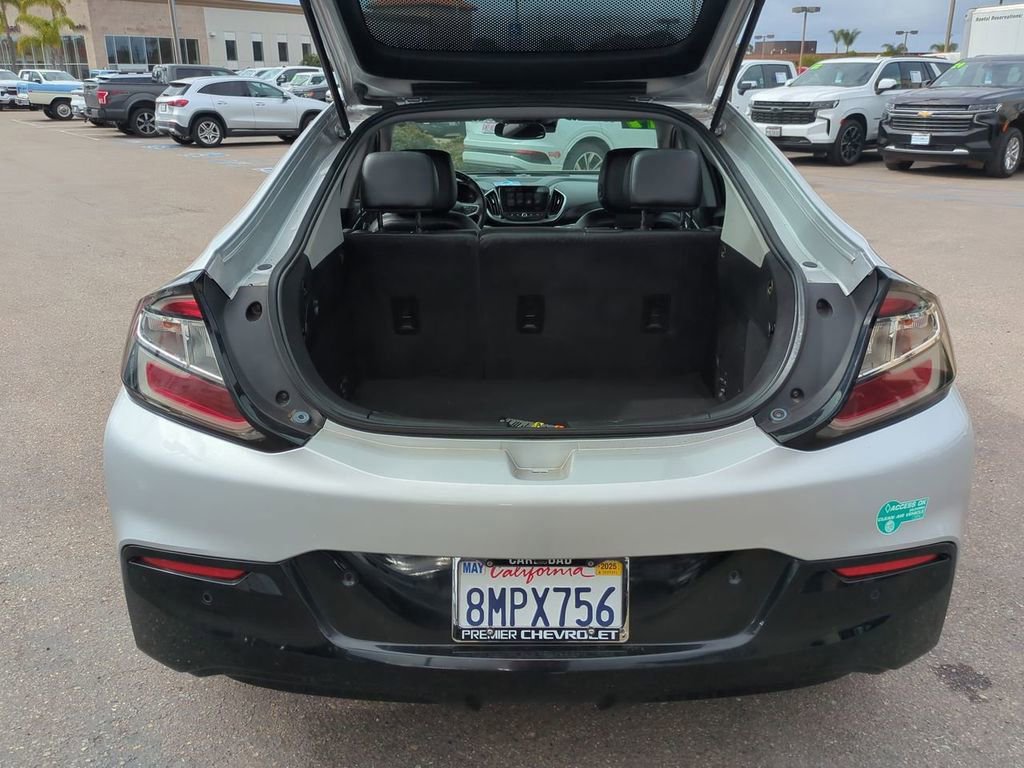 Used 2017 Chevrolet Volt Premier w/ Driver Confidence II Package image 25