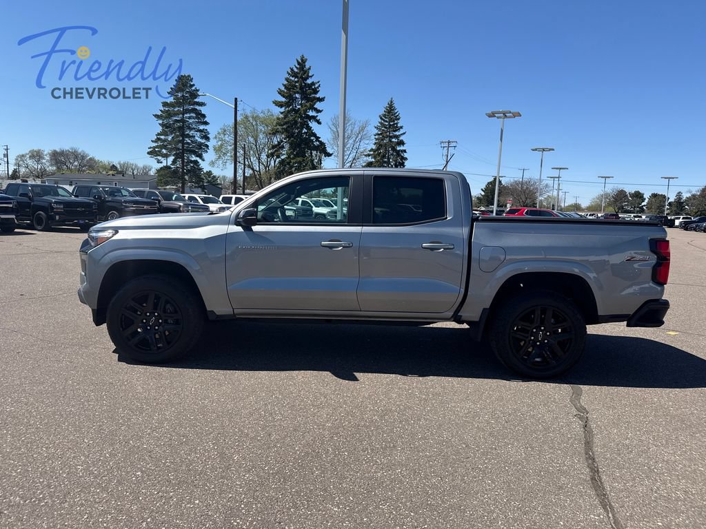 Certified 2024 Chevrolet Colorado Z71 w/ Z71 Convenience Package 2 AWD/4WD image 2