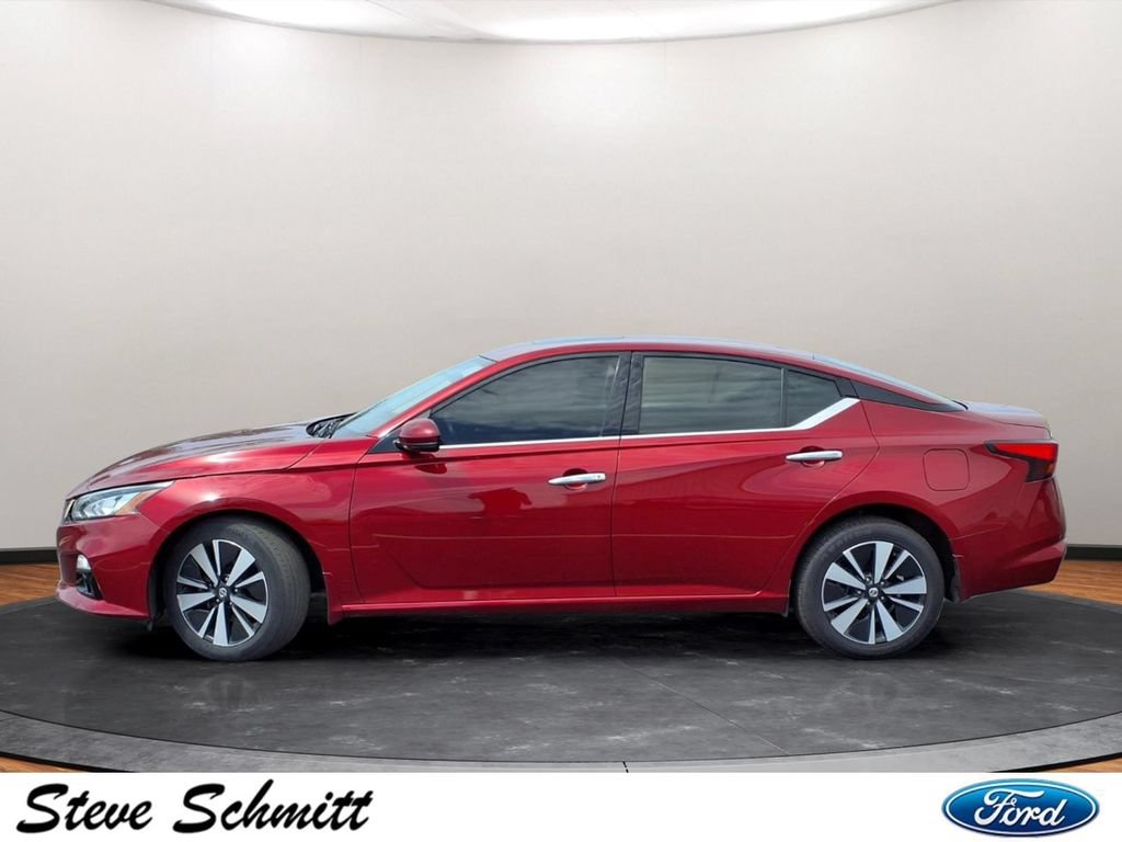 Used 2020 Nissan Altima 2.5 SV AWD/4WD image 2
