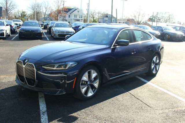 New 2026 BMW i4 xDrive40i w/ Premium Package image 4