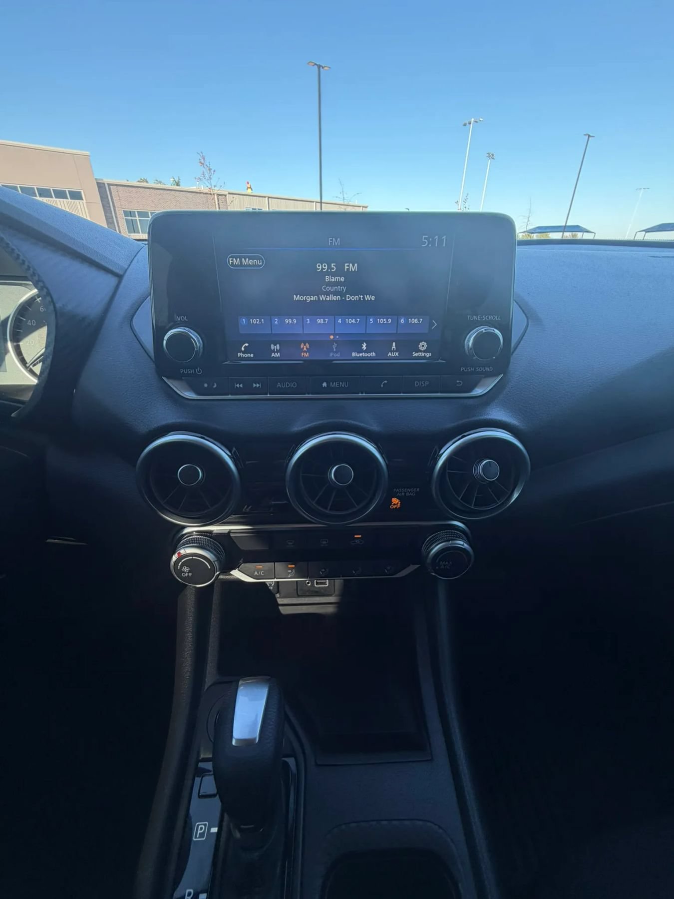 Used 2024 Nissan Sentra S FWD image 17