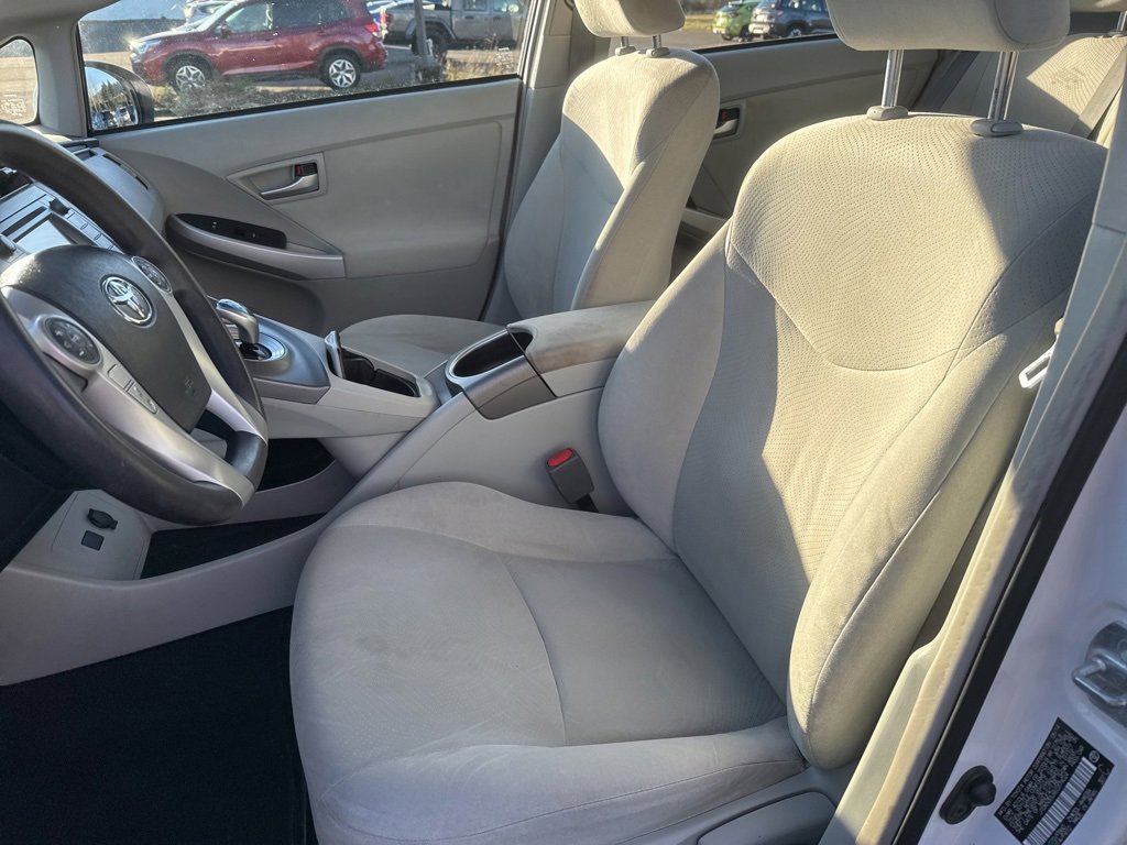 Used 2014 Toyota Prius Two image 14