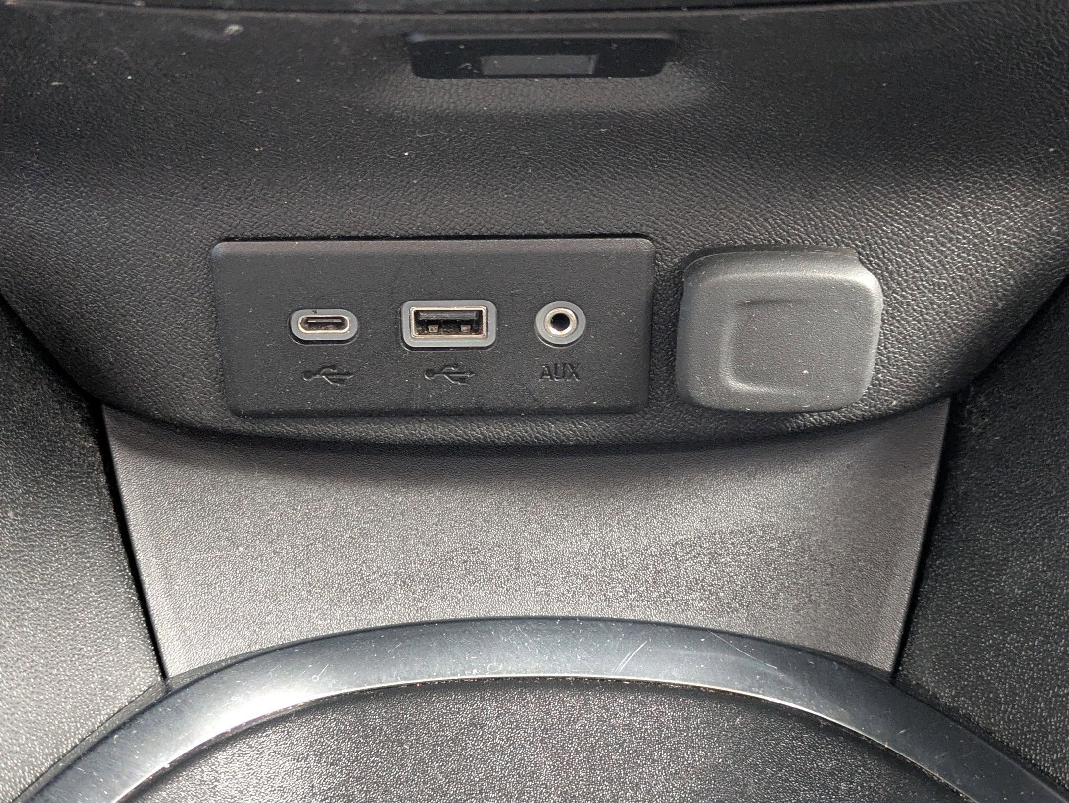 Used 2022 Chevrolet Malibu LT image 31