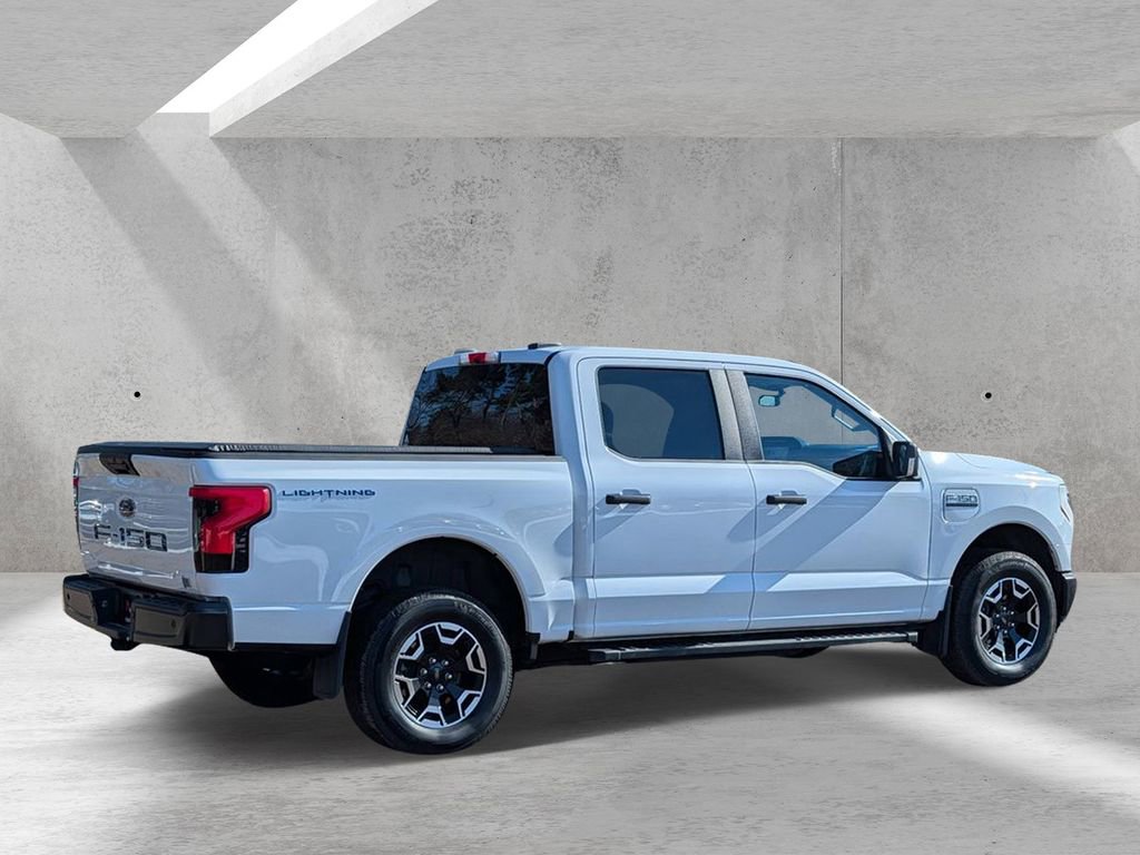 Used 2022 Ford F150 Lightning Pro w/ Tow Technology Package image 3