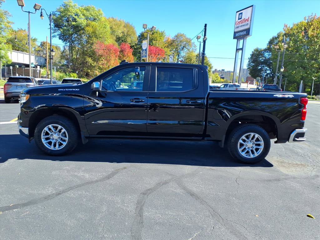 Used 2022 Chevrolet Silverado 1500 LT image 6